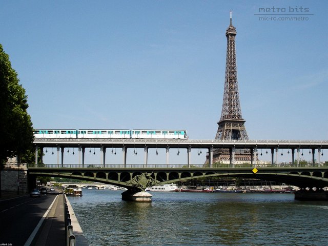 metrobits-wallpaper-paris[1].jpg